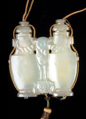 Pendant in the shape of a pair of vases