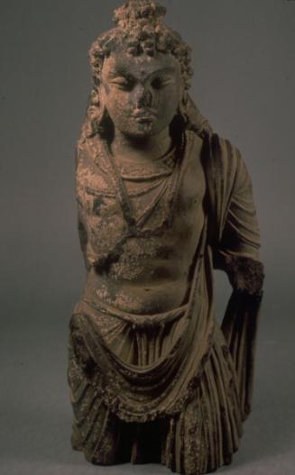 Head and torso of standing bodhisattva