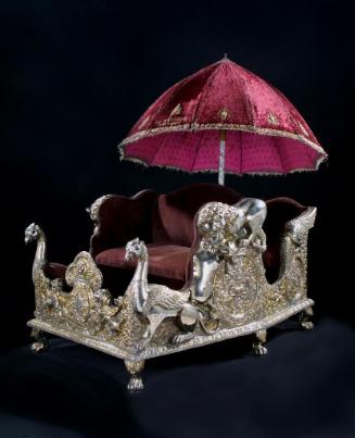 Elephant throne (howdah)