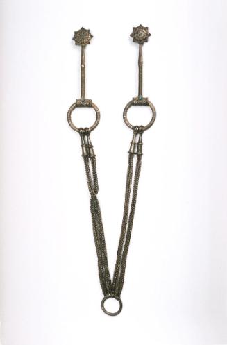 Pair of silver pins with chain