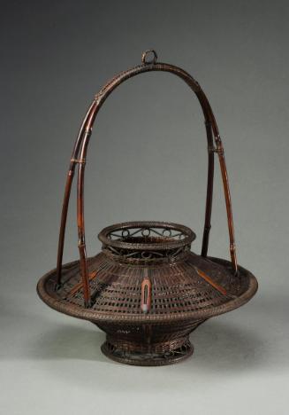 Top-shaped flower basket with handle