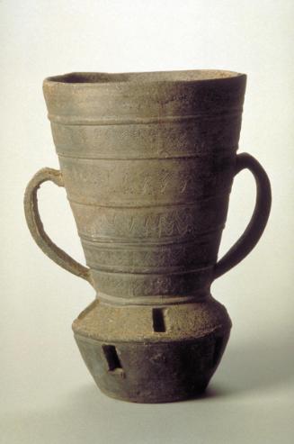 Bell cup with handles