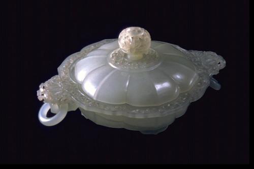 Lidded vessel with openwork flowers