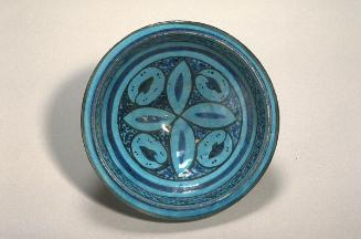 Bowl with leaf-like decoration