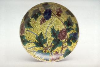 Large dish with peony decoration