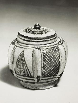 Covered jar