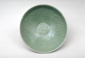 Bowl with lotus design
