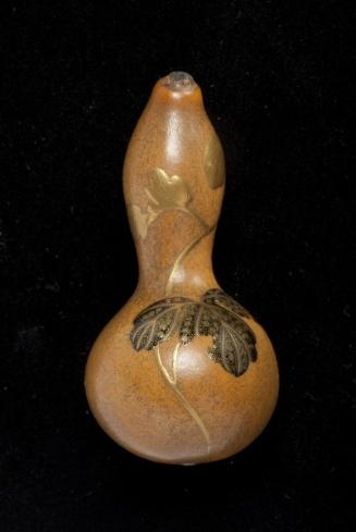 Gourd with design of gourd vines