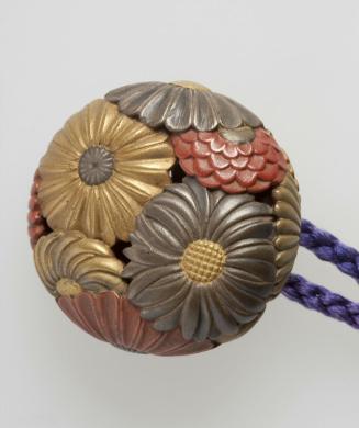 Netsuke of chrysanthemums
