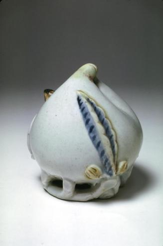 Peach-shaped water dropper – Works – Asian Art Museum
