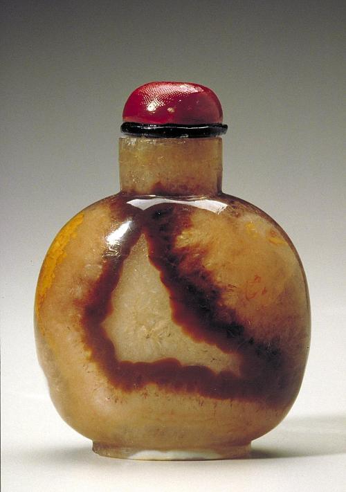Snuff bottle