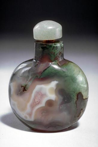 Snuff bottle