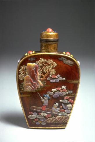 Chinese-style snuff bottle