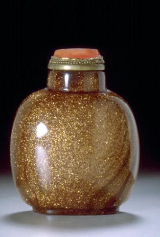 Snuff bottle