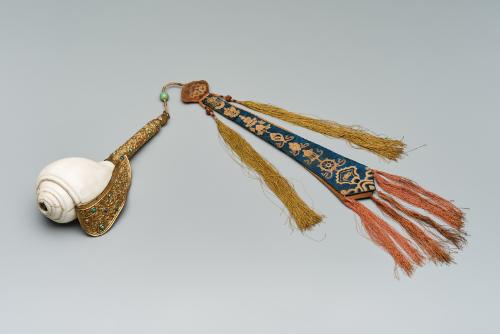 Conch trumpet (Tibetan dung)