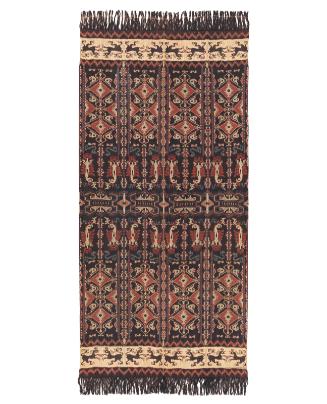 Man’s shoulder or hip cloth (hinggi)
