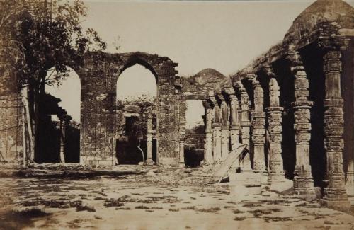 Ruins of Mohamedan and Hindoo buildings at Kootub near Delhi