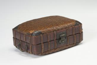 Suitcase-shaped container
