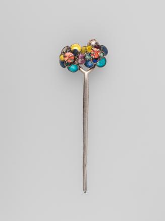 Woman’s hairpin