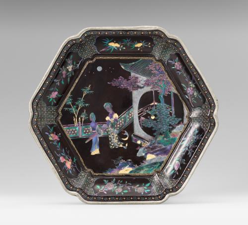 Plate depicting zither-playing lady and attendant under the moonlight