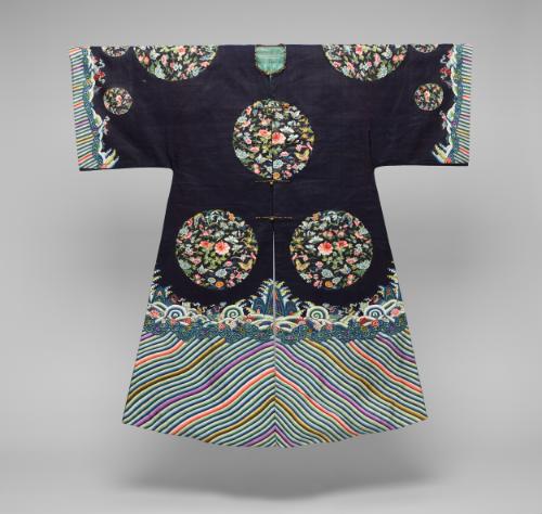 Woman’s formal domestic surcoat