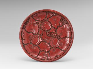 Round plate with melon scrolls