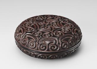 Round covered box
