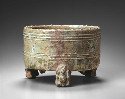 Tripod vessel (lien)
