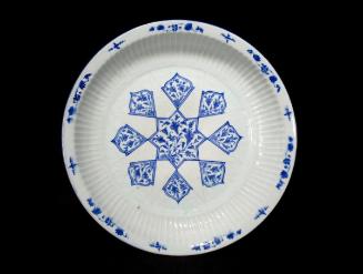 Dish with eight-pointed star design